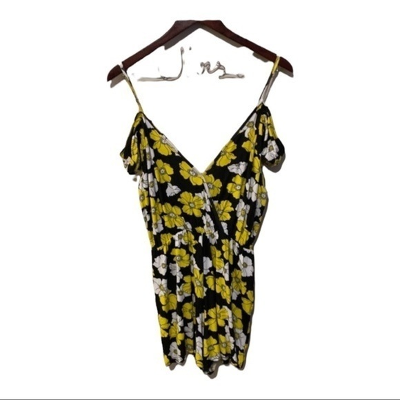 Boohoo Floral Off Shoulder Romper - Picture 1 of 5